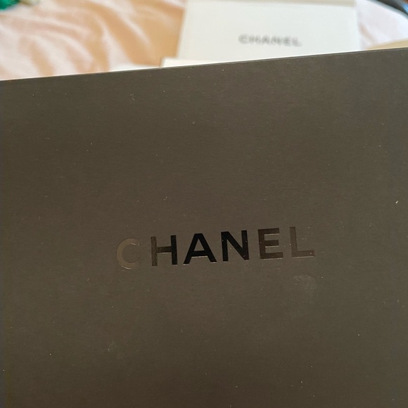 Chanel Box Set - Picture 6 of 9